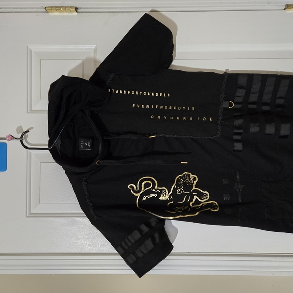 Gold Embellished Black Short Sleeve Tee - Picture 1 of 4